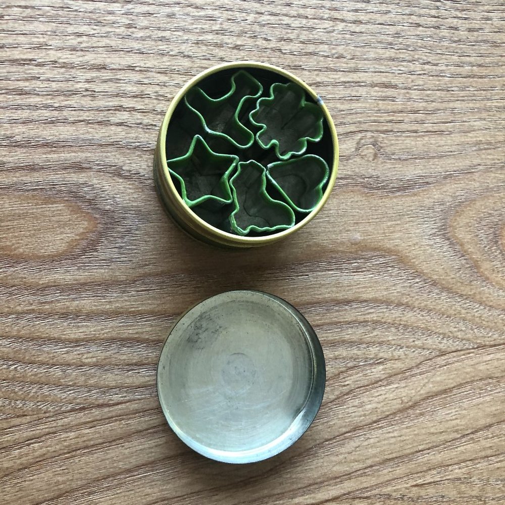 Cutters for h'oeuvres and garnish (vintage)
